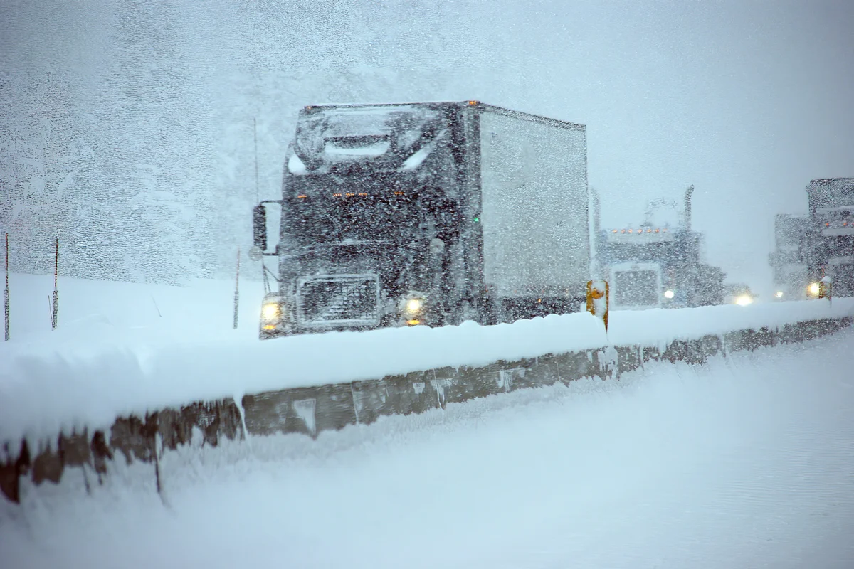 Compliance-Safety-Manager-winter-safety-for-truck-drivers